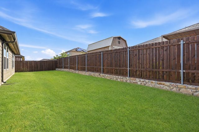 3020 Cliffview Drive, Sanger, TX 76266