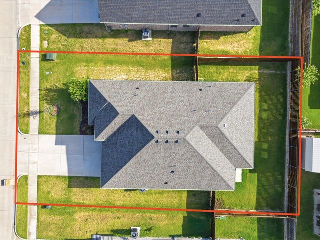 3020 Cliffview Drive, Sanger, TX 76266