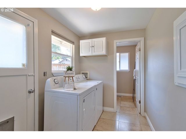 14895 Sw BONNIE BRAE St, Beaverton, OR 97007