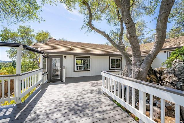 3767 Fairway Dr, Cameron Park, CA 95682