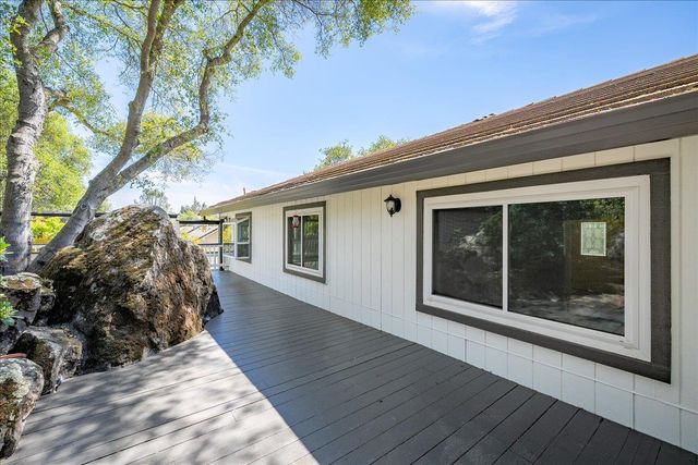 3767 Fairway Dr, Cameron Park, CA 95682