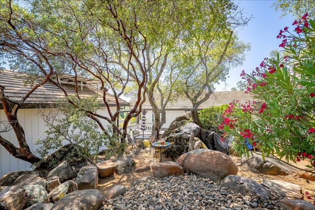 3767 Fairway Dr, Cameron Park, CA 95682