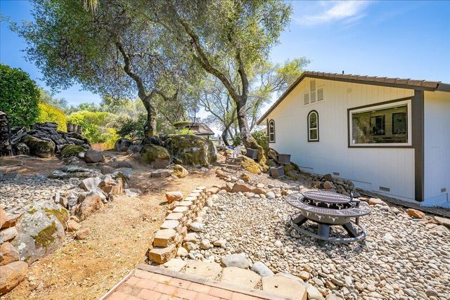 3767 Fairway Dr, Cameron Park, CA 95682