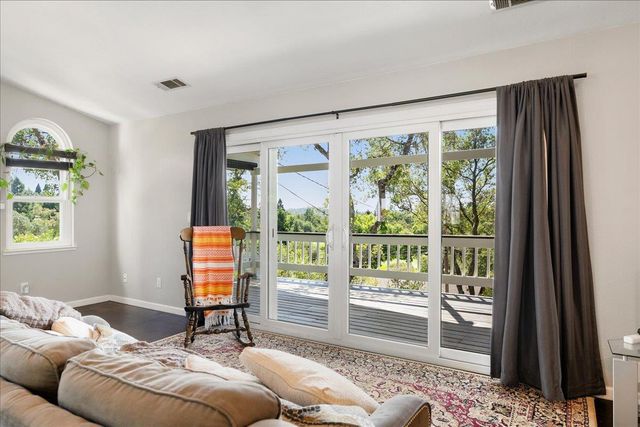 3767 Fairway Dr, Cameron Park, CA 95682
