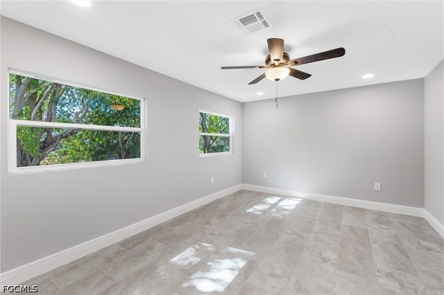 1003 April LN, North Fort Myers, FL 33903