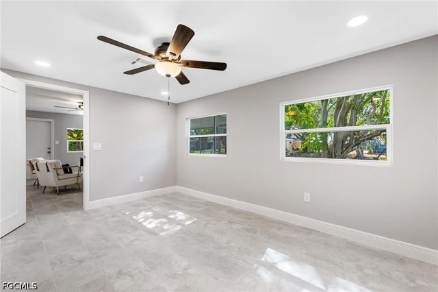1003 April LN, North Fort Myers, FL 33903