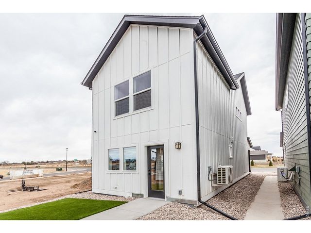 928 Trumpet Ln, Windsor, CO 80550