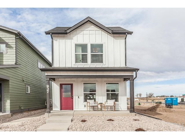 928 Trumpet Ln, Windsor, CO 80550