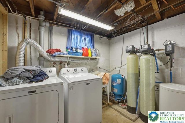 1390 Oakwood Drive, Hanover Twp, PA 18017