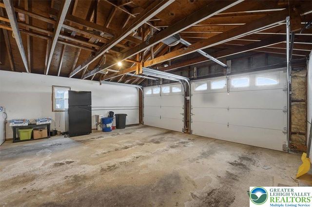 1390 Oakwood Drive, Hanover Twp, PA 18017