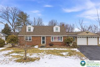 1390 Oakwood Drive, Hanover Twp, PA 18017