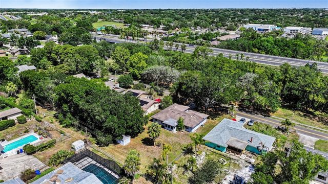 851 ROLLING WOODS LANE, Lakeland, FL 33813