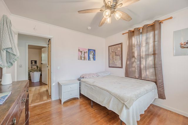 207 E Wilson Avenue, Whitney, TX 76692