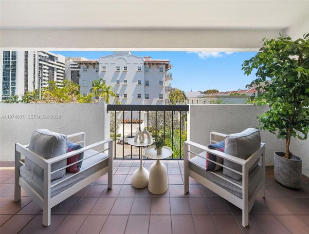 2600 Cardena Street PH4, Coral Gables, FL 33134
