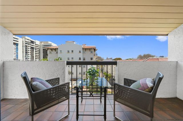 2600 Cardena Street PH4, Coral Gables, FL 33134