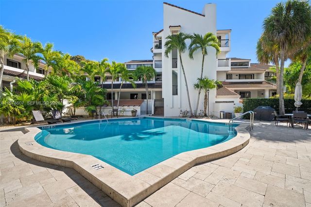 2600 Cardena Street PH4, Coral Gables, FL 33134
