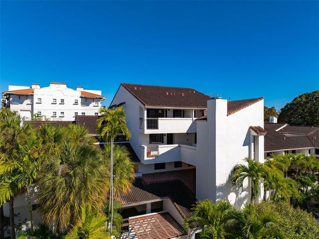 2600 Cardena Street PH4, Coral Gables, FL 33134