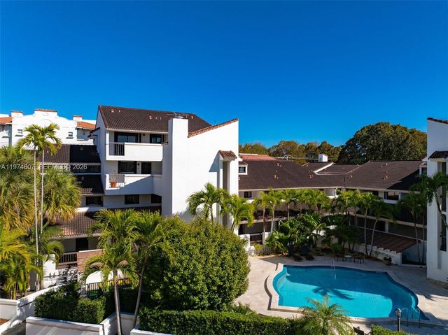 2600 Cardena Street PH4, Coral Gables, FL 33134