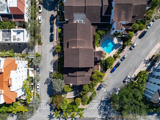 2600 Cardena Street PH4, Coral Gables, FL 33134