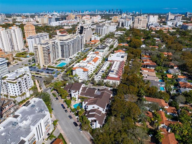 2600 Cardena Street PH4, Coral Gables, FL 33134