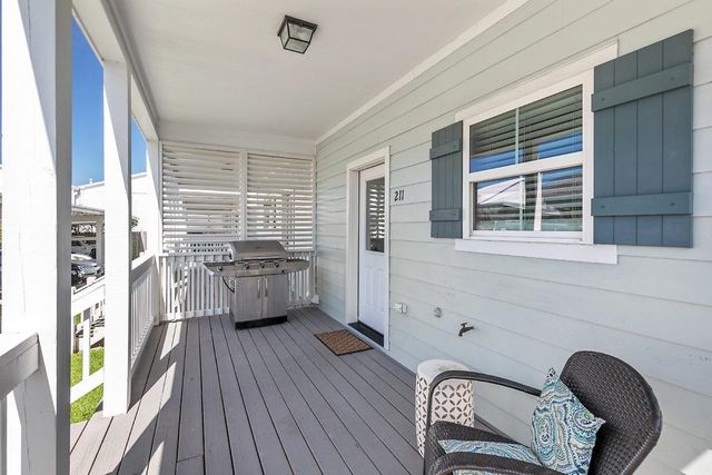 211 W Clarence St Street, Lake Charles, LA 70601