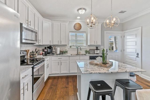 211 W Clarence St Street, Lake Charles, LA 70601