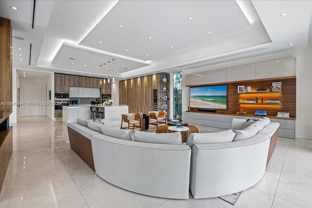 3465 N Meridian Ave 0, Miami Beach, FL 33140
