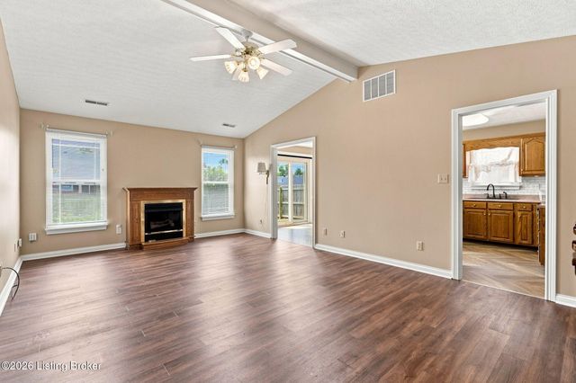 1722 Summerlin Place Pl, Jeffersonville, IN 47130