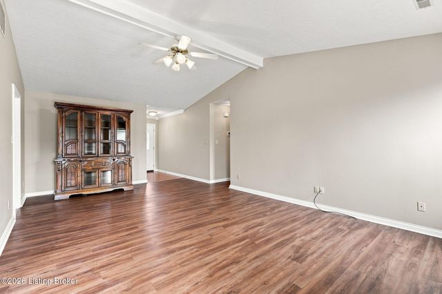 1722 Summerlin Place Pl, Jeffersonville, IN 47130