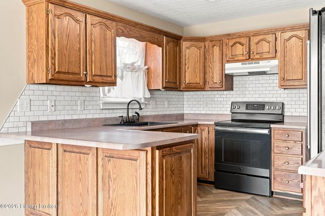 1722 Summerlin Place Pl, Jeffersonville, IN 47130
