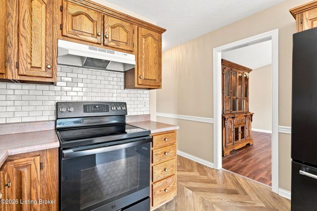 1722 Summerlin Place Pl, Jeffersonville, IN 47130