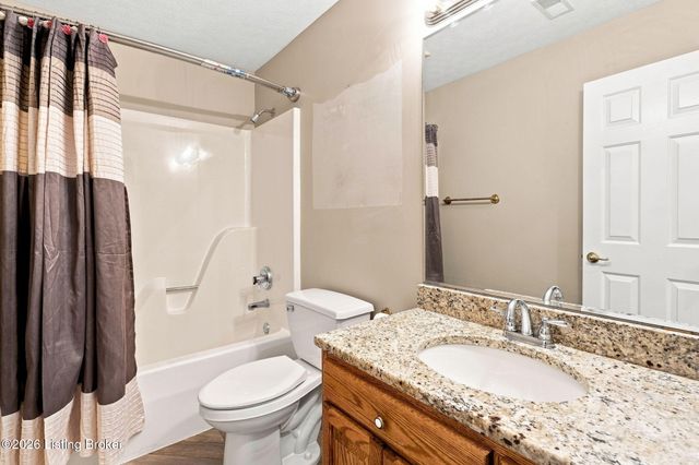 1722 Summerlin Place Pl, Jeffersonville, IN 47130