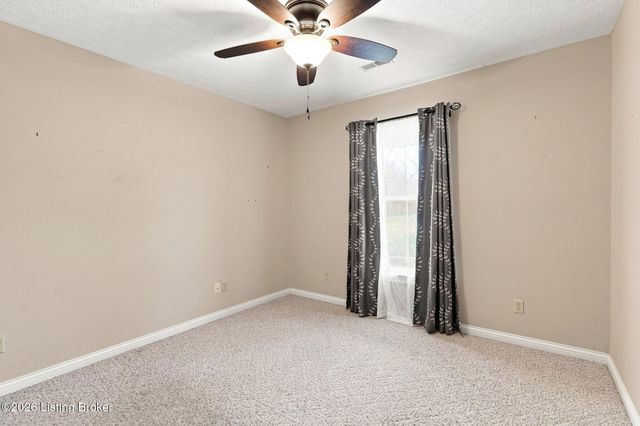 1722 Summerlin Place Pl, Jeffersonville, IN 47130