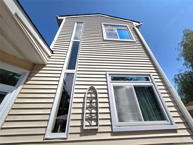 96 Chenango Drive, Bay Shore, NY 11706
