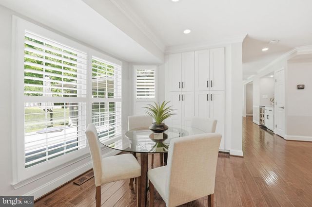 2638 OAKTON GLEN DR, Vienna, VA 22181