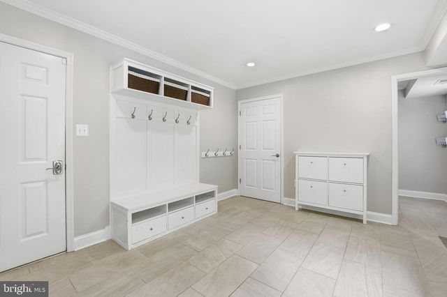 2638 OAKTON GLEN DR, Vienna, VA 22181