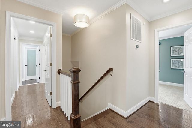 2638 OAKTON GLEN DR, Vienna, VA 22181