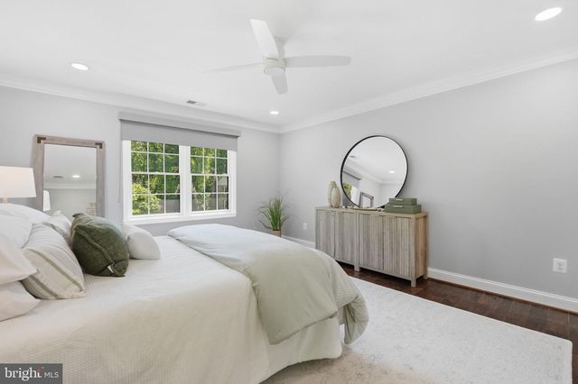 2638 OAKTON GLEN DR, Vienna, VA 22181