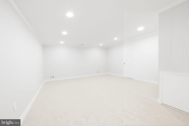 2638 OAKTON GLEN DR, Vienna, VA 22181