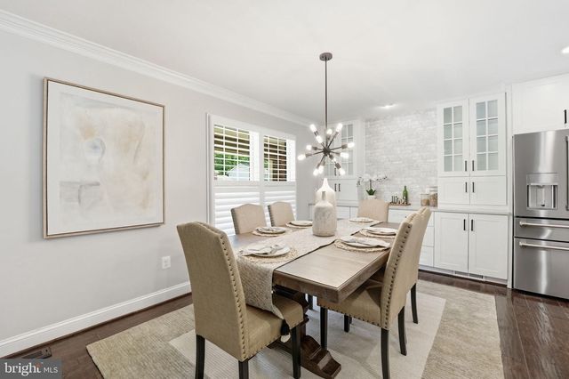 2638 OAKTON GLEN DR, Vienna, VA 22181