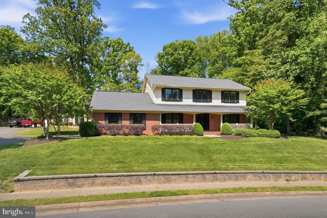 2638 OAKTON GLEN DR, Vienna, VA 22181