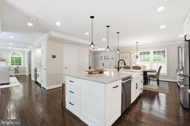 2638 OAKTON GLEN DR, Vienna, VA 22181