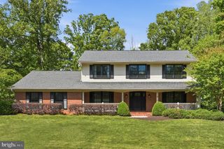 2638 OAKTON GLEN DR, Vienna, VA 22181