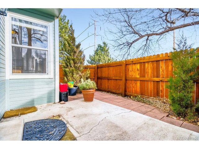5174 Buckingham Rd, Boulder, CO 80301