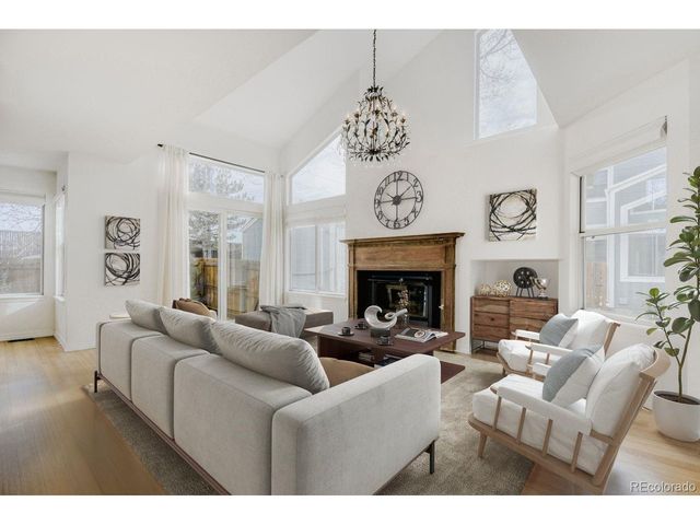 5174 Buckingham Rd, Boulder, CO 80301