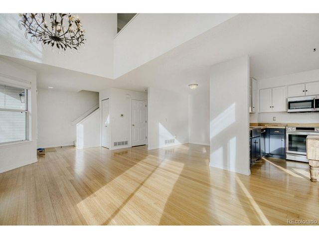 5174 Buckingham Rd, Boulder, CO 80301