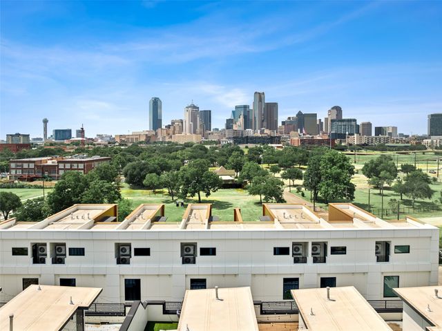 1880 Beaumont Street, Dallas, TX 75215
