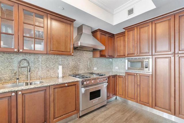 17875 Collins Avenue 3005, Sunny Isles Beach, FL 33160