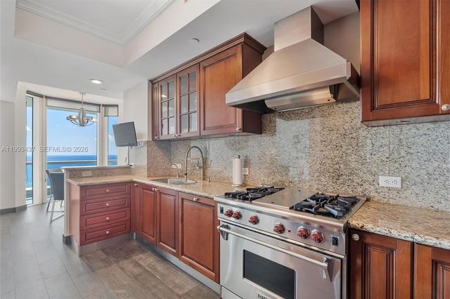 17875 Collins Avenue 3005, Sunny Isles Beach, FL 33160