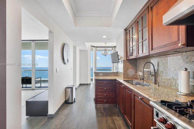 17875 Collins Avenue 3005, Sunny Isles Beach, FL 33160